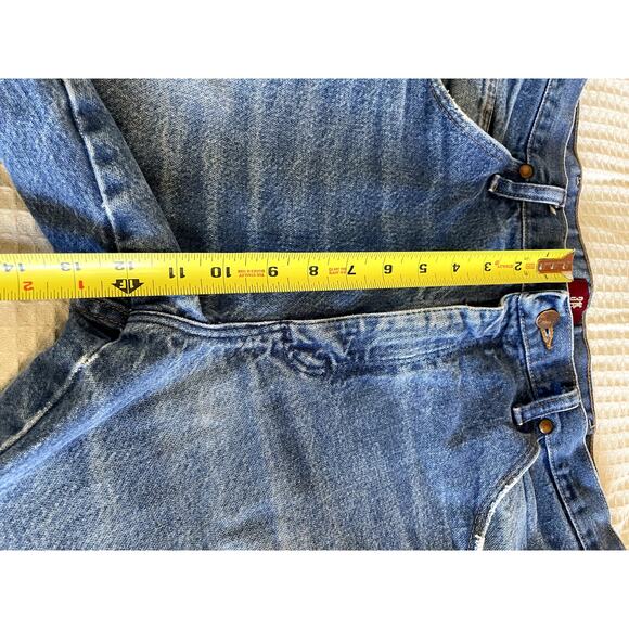 Wrangler Relaxed Fit Destressed Straight Leg High Waisted Western Wear Jeans 31 - Picture 4 of 14
